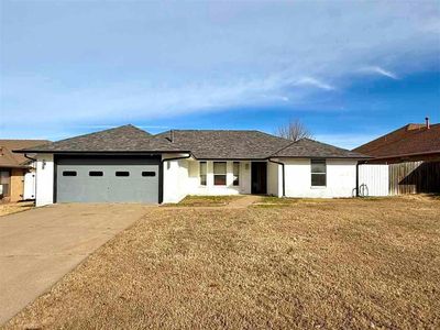1121 Brentwood Dr