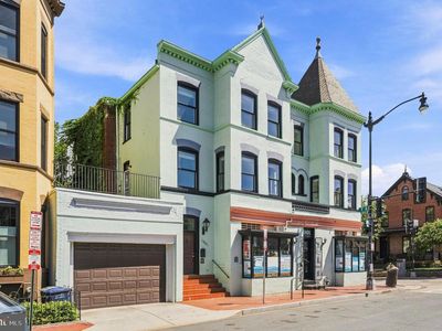 1901 4th St NW