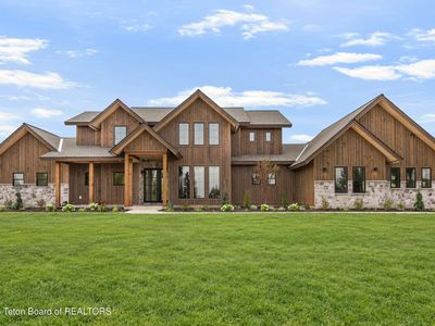 3351 Coneflower Cir
