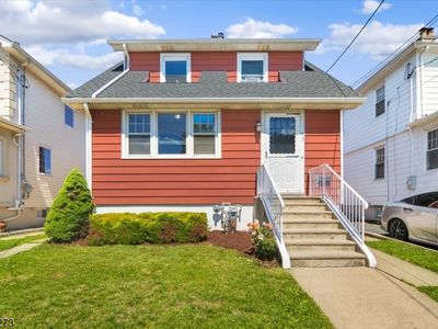 73 Forest St