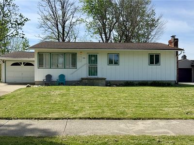 209 Rhoades Ave