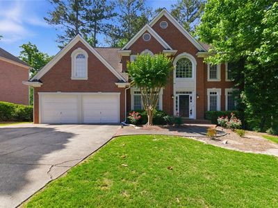 2046 Kinsmon Dr