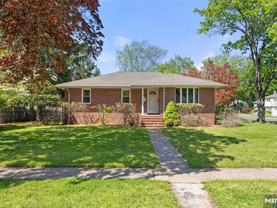 Property at 38 Carlson Ct, Closter, NJ