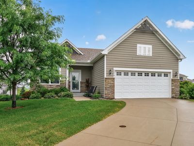 8270 Oakview Ct N