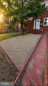 442 Pfeiffer St