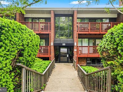 55 Skyhill Rd APT 101