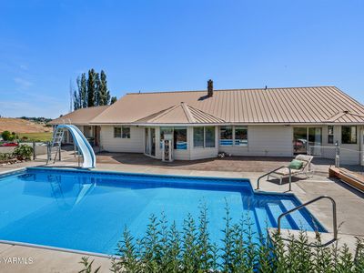 93 Camfield Rd