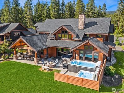 390 Tipple Hill Loop