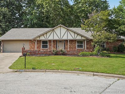 3763 E 81st Pl