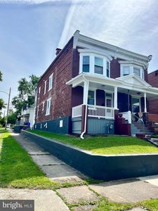 721 N 18th St