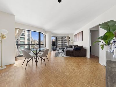 200 E 61st St APT 10D
