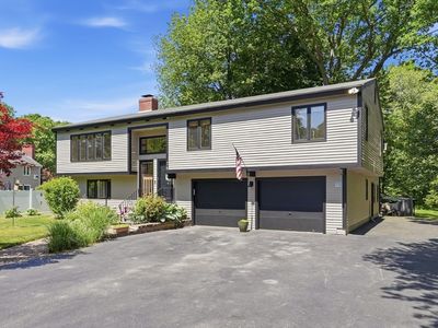 26 Causeway St