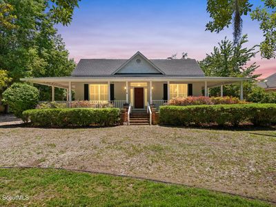 104 Queens Ct