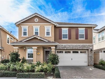 3 Silver Spruce Ct