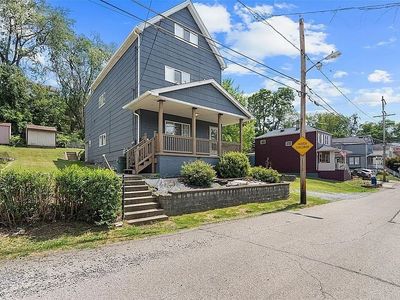 331 Clarence St