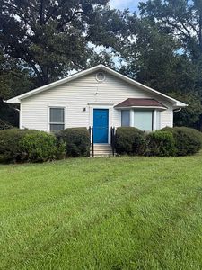 206 Dogwood Dr