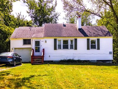 1063 Frontage Rd