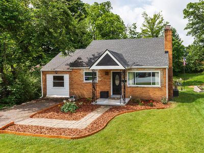 21 Woodland Ave