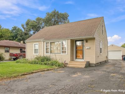 1124 Fulton Ave