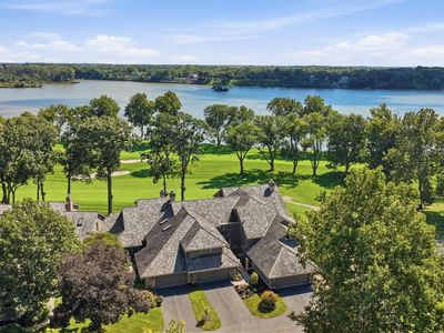 3865 River Rd