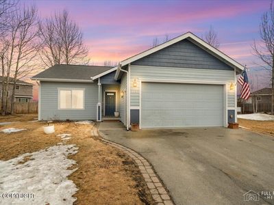 1125 W Angel Cir