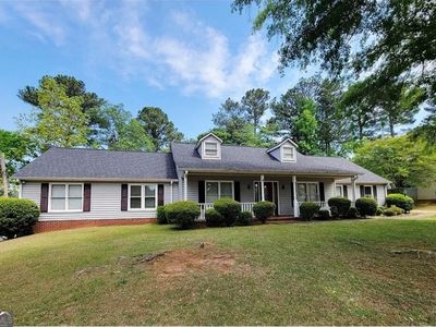 Property at 1804 1st St, Lanett, AL