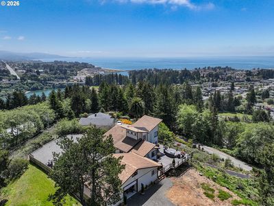895 Marina Heights Rd