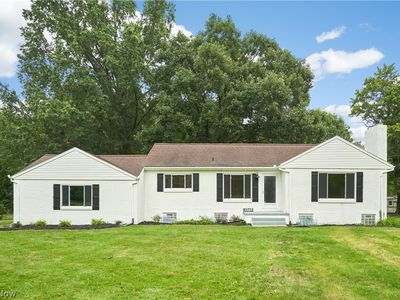 3265 Ridgewood Rd