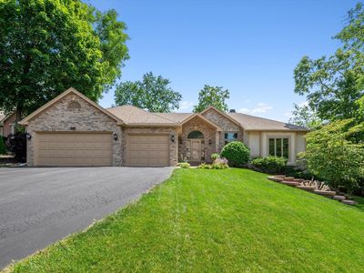 9619 Briar Cir