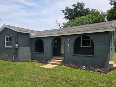 Property at 216 N Pine St, Oologah, OK