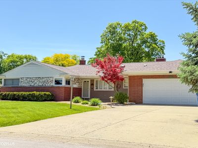 Property at 6200 W 128th St, Palos Heights, IL