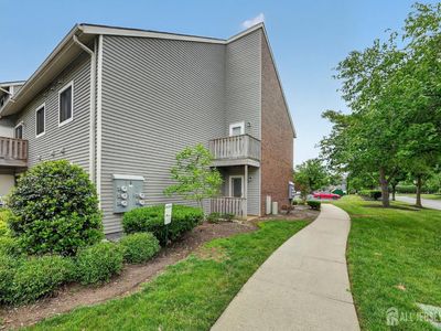 601 Ravens Crest Dr