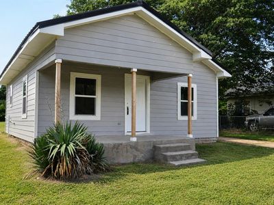 508 S Chapman Ave