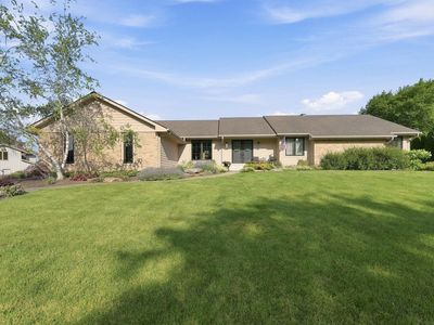 6720 Spirea Ct