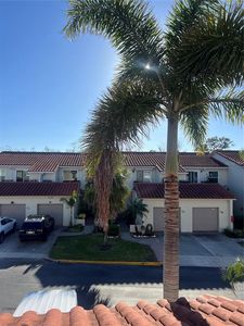 2700 Bayshore Blvd APT 519