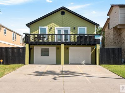 202 W Cora Lee Dr