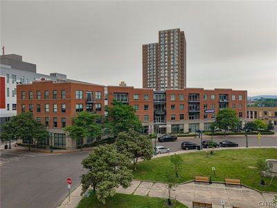 211 W Jefferson St #R-302