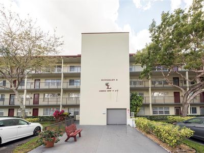 13250 SW 7th Ct APT 412L