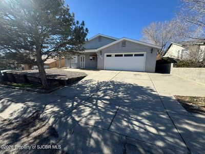 815 Saguaro St