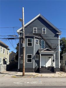 111 Waverly St