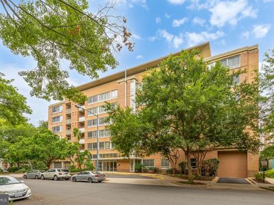 350 G St SW APT N323