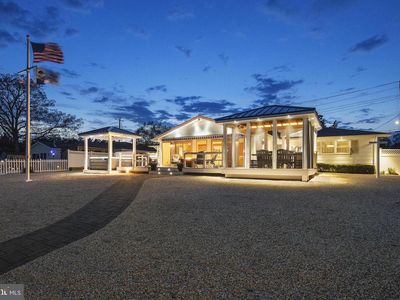 56 Atlantis Blvd