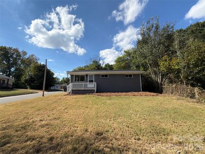 264 Crowell Dr SW