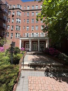 511 W 232nd St APT E66