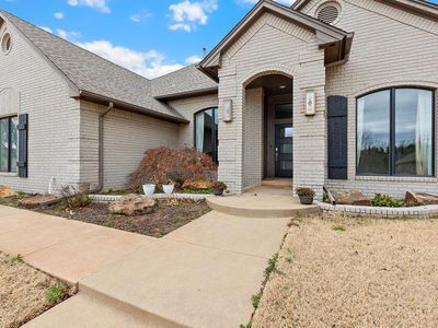 12101 Maple Ridge Rd