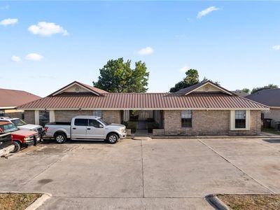 409 Date Palm St
