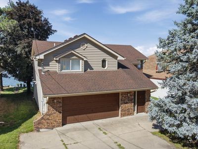 5226 Navajo St