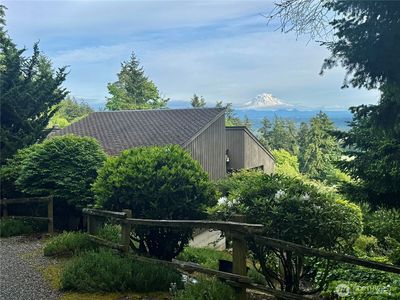 5213 Monta Vista Drive E