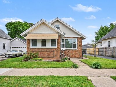 1114 Oakland Ave