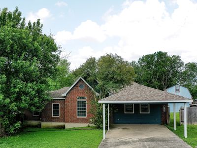 105 SKY COUNTRY DR